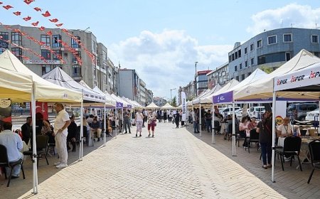 İBB’nin Maltepe’deki kariyer fuarı yoğun ilgi gördü