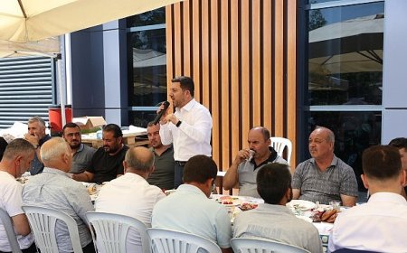 Başkan Arı, Sanayi Esnafıyla Bir Araya Gelerek Sohbet Etti