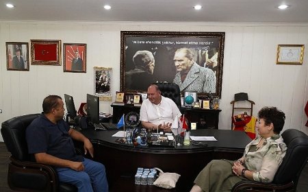 Başkan Çiçek, Muhtarlar Derneği’ni Ağırladı