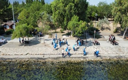 Çakalburnu Lagünü’nde çevre temizliği