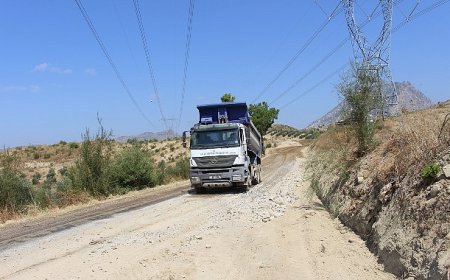Büyükşehir Oymapınar Barajı çevresindeki yolları asfaltlıyor