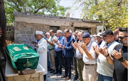 Tacettin Bayır’ın annesi son yolculuğuna uğurlandı