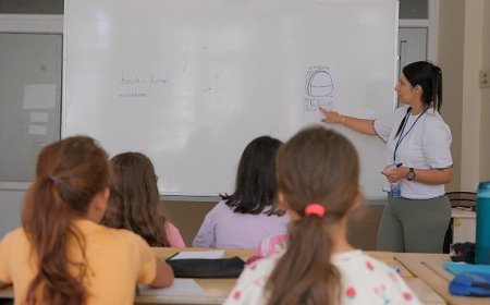 Başkan Çerçioğlu’ndan Eğitime Tam Destek: Aydınlı Çocuklar Yazı İngilizce Öğrenerek Geçiriyor