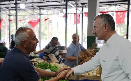 Perşembe Pazarı’nda Büyükakın’a yoğun ilgi