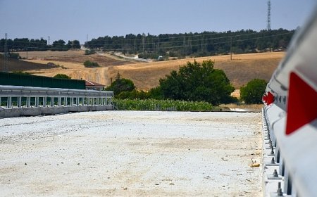 Kent trafiği rahatlayacak tarihi köprü nefes alacak