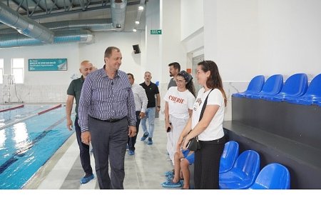 Dev Tesis Yüzme Kurslarıyla Faaliyete Başladı