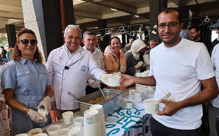 Başkan Şadi Özdemir, Fethiye Mahallesi’nde vatandaşlarla buluştu