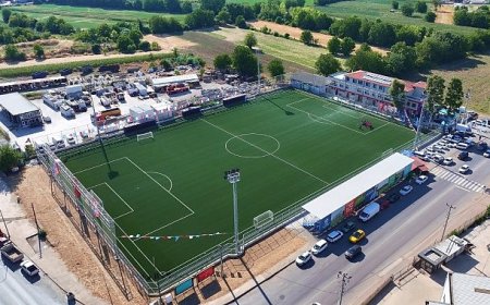 Baş döndüren açılış trafiği