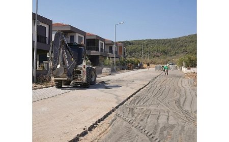 Cunda (Alibey) Adası’nda Yol Yenileme Çalışmaları