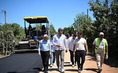 Kartepe’de Asfalt Mesaisi Durmuyor