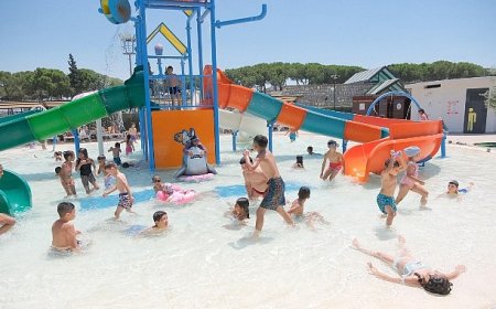 Çocuklar Aquaparkta Serinliğe Doydu, Aileler Başkan Çerçioğlu’na Teşekkür Etti