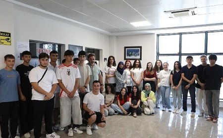 Gençler Bu Kampta Geleceğe Hazırlanıyor