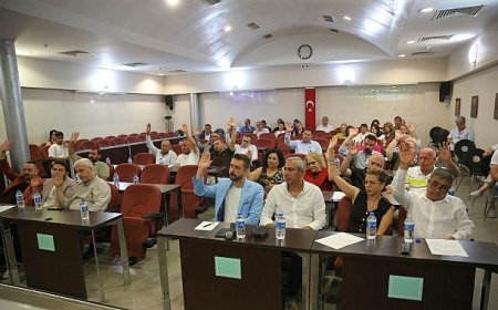 Başkan Ünsal’dan Devir Açıklaması: “Tercih Değil, Zorunluluk!”