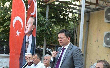 Başkan Aydın halkın dertlerini dinleyerek çözümler üretiyor
