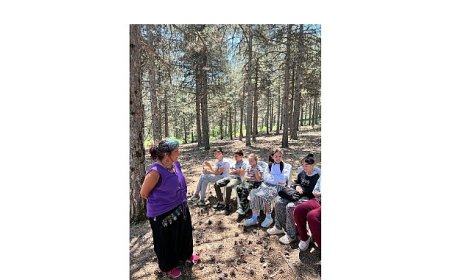 Gezici Kütüphane çocukları masallar ile buluşturdu