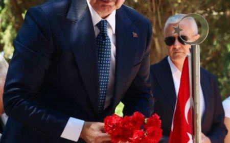 Kocaeli Bağçeşme’de protokol tam kadro şehitleri andı