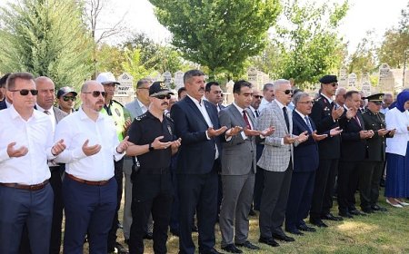 15 Temmuz’da Şehitler Törenle Anıldı