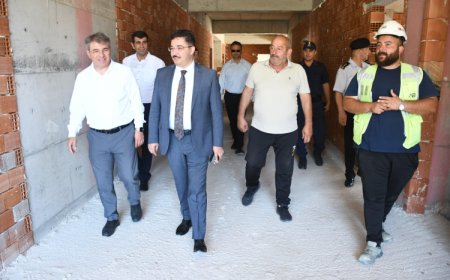 Mudanya’da 12 derslikli ortaokul inşaatına Kaymakam Terzi’den inceleme