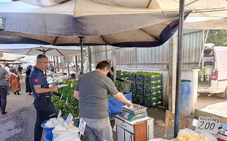 Zabıta Ekiplerinden Pazarlarda Tartı Denetimi