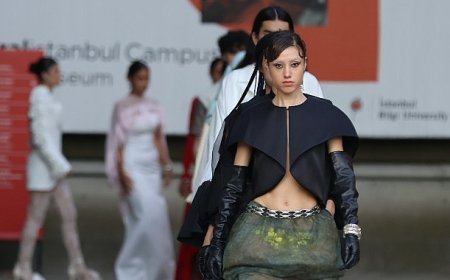 BİLGİ’li genç tasarımcılardan mezuniyet defilesi