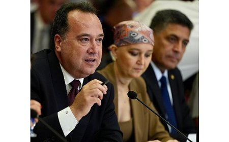 Başkan Dutlulu Şehzadeler’de Muhtarlarla Bir Araya Geldi