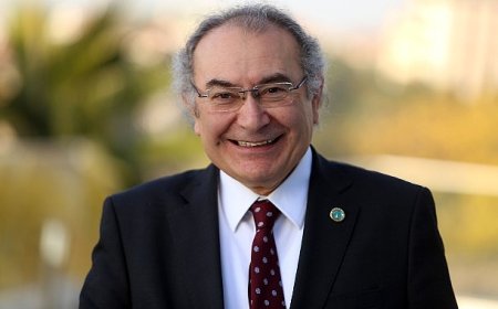 Prof. Dr. Nevzat Tarhan:  “Çocuk sözleri takip etmez, izleri takip eder!”