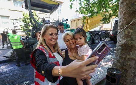 Şenlikköy’ün sokakları yenileniyor.