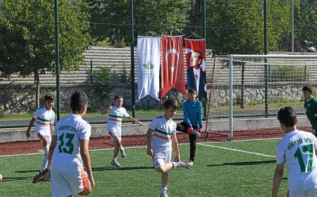 Geleceğin futbolcuları Osmangazi’de sahaya çıktı