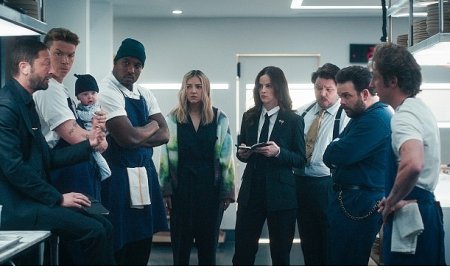 ‘The Bear’ın 4. Sezon Rüzgarı Yeni Esmeye Başlamışken, 5. Sezon Onayı Geldi