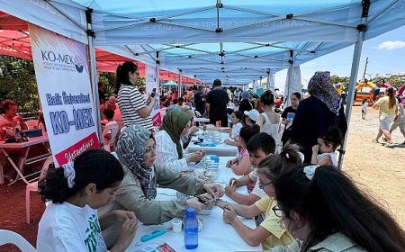 Sahilde şenlik, denizde yarış