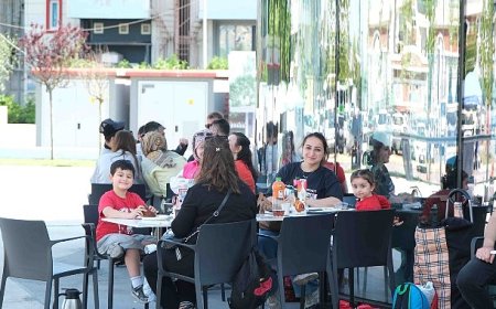 İzmit’in kalbi bu meydanda atıyor