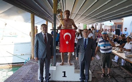 Ayvalık’ta 99. Denizcilik ve Kabotaj Bayramı coşkuyla kutlandı.