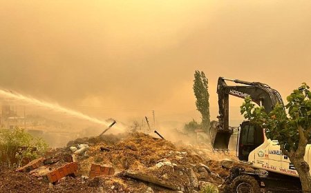 Kartepe Belediyesi’nden Taraklı Yangınına Müdahale Desteği