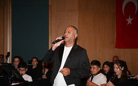 Dev orkestradan “Bir nota bir umut” konseri