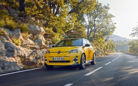 Pop İkonu Geri Döndü:  Renault 5 E-Tech Elektrikli Türkiye’de Satışta
