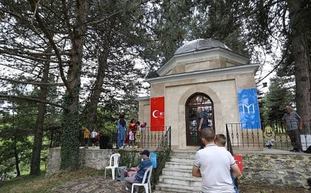 İnegöl Fatihi Turgut Alp Dualarla Anıldı