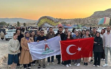 Finallerin Bitimiyle Üniversite Öğrencilerine Balon Seyri Etkinliği