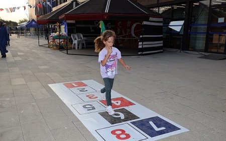 Oyun, atölye ve neşe bir arada