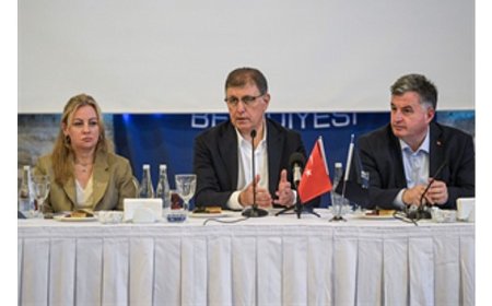 Başkan Tugay’dan “turizm konseyi” önerisi