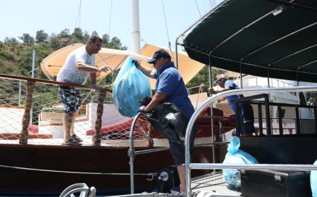 Muğla’nın mavi koyları 8 atık alım teknesiyle korunuyor