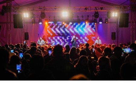 Meydanlar Müziğe Açılıyor; Sahnemi İstanbul 21 Haziran’da!