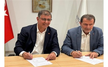 İZDENİZ’de imzalar atıldı