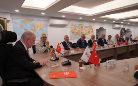 Ümit Özdağ Başkanlık Divanı’nı topladı… Yeniden sahaya döndü