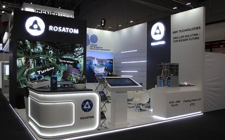 Rosatom, Enlit Africa 2025 Fuarında Yüzer Nükleer Enerji Üniteleri Teknolojilerini Tanıttı