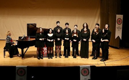 Ünlü piyanist Gülsin Onay, 20 Haziran’da Karşıyaka’da!