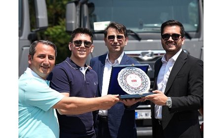 Trakman’dan yılın en büyük teslimatı: Alp Lojistik filosuna 50 adet MAN TGX çekici kattı