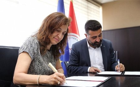 Karşıyaka’da ‘sağlıklı kentleşme’ için imzalar atıldı