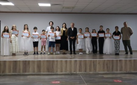 Sanat Akademisi Tiyatro Bölümü yılsonu gösterileri göz doldurdu!