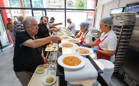 Ferdi Zeyrek Bakırköy’de anıldı