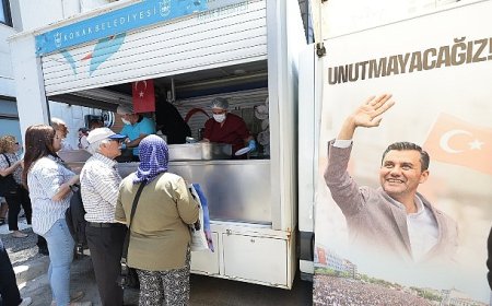 Konak’tan Ferdi Zeyrek anısına yemek ikramı
